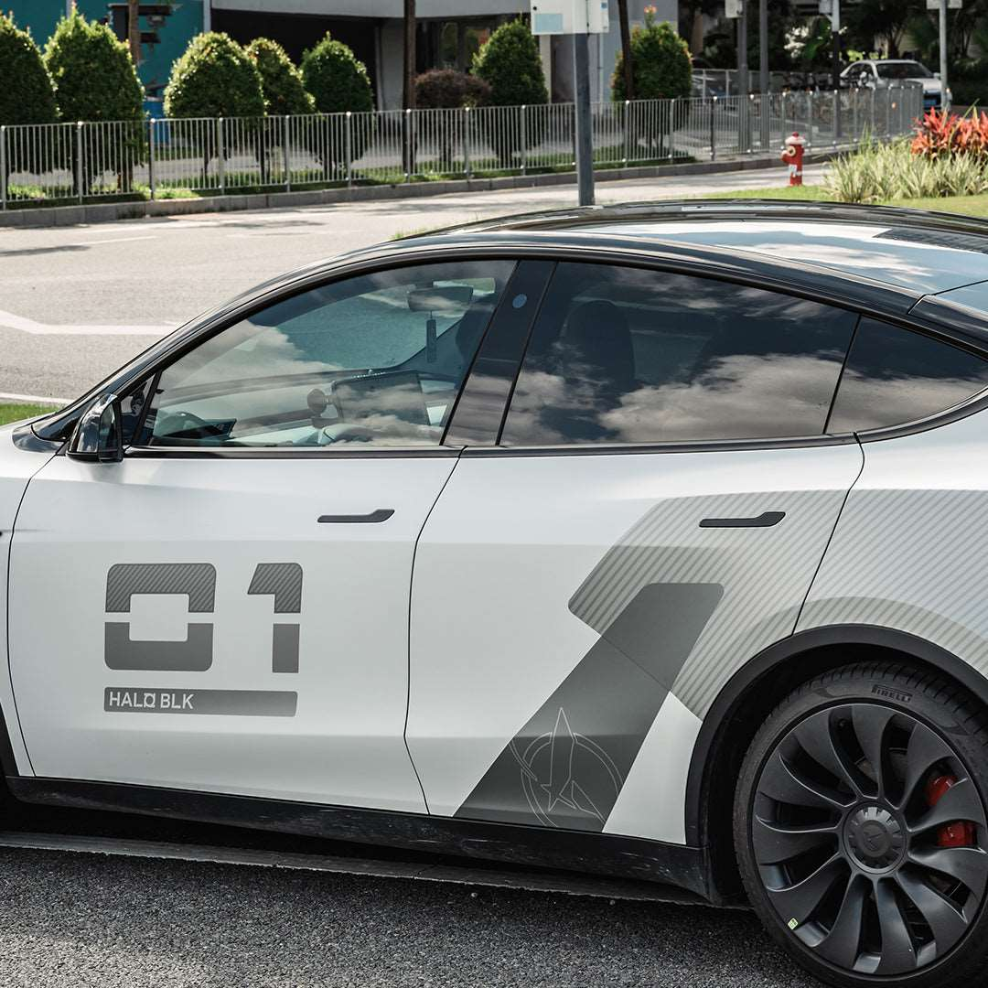 MODEL Y用 HALOBLK カスタムステッカー